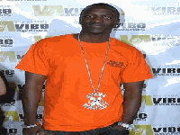 akon the singer of lonely